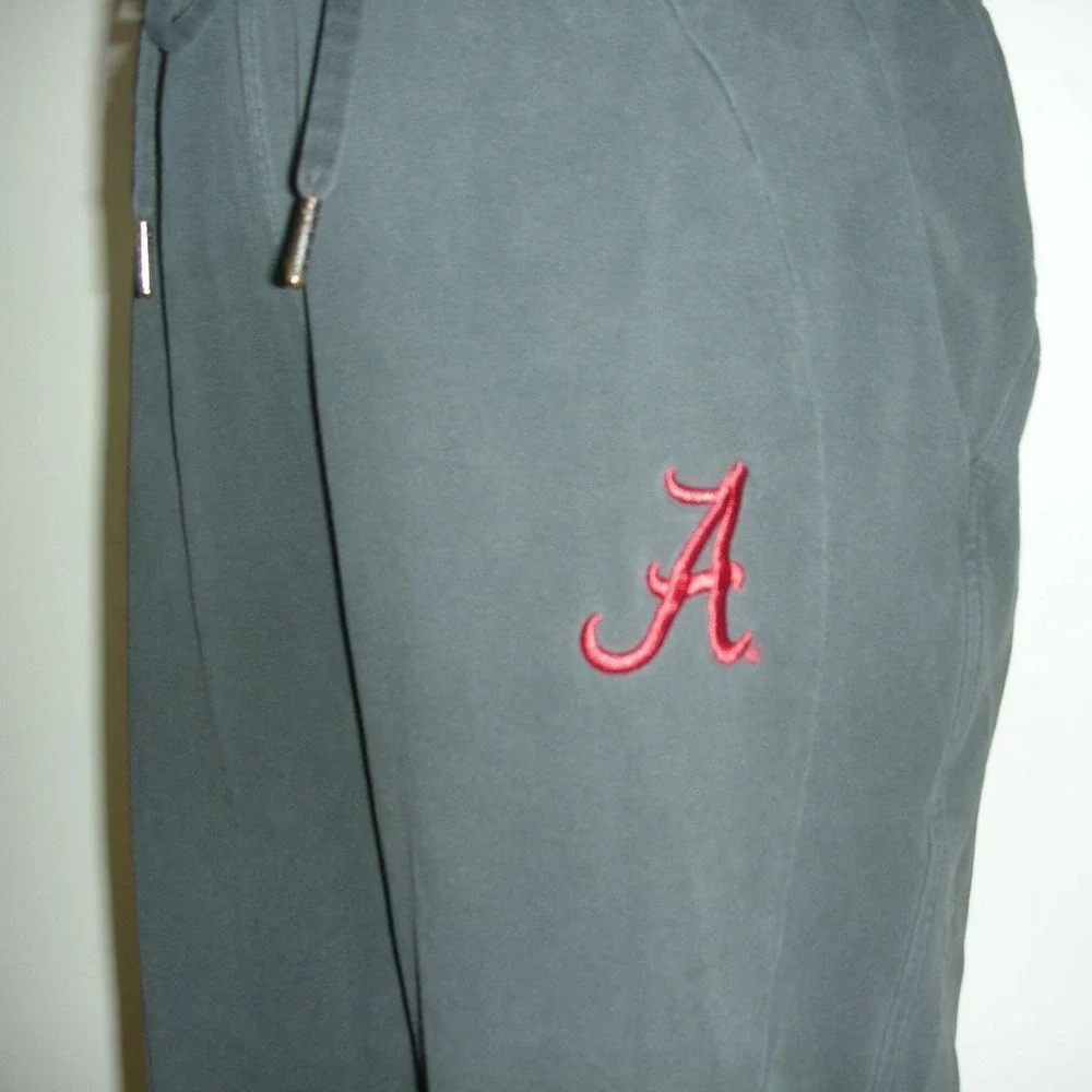Lululemon University of Alabama Joggers Size 8 Black Script A Roll Tide